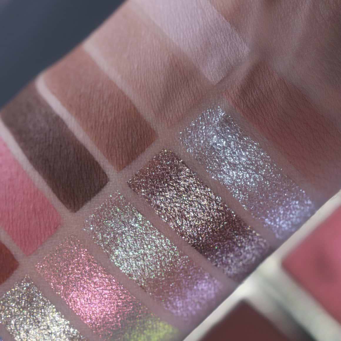 Smoulder palette