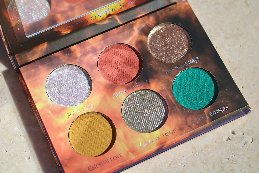 LOVERS ON THE SUN PALETTE (SOLAR)