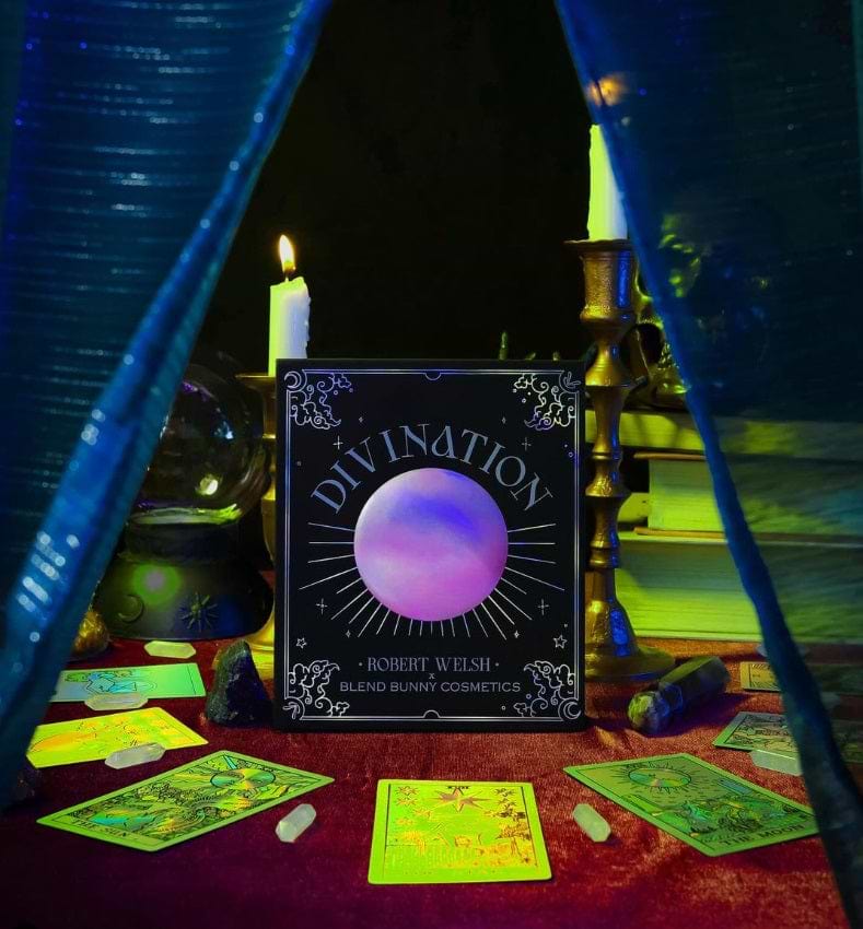 Divination Palette