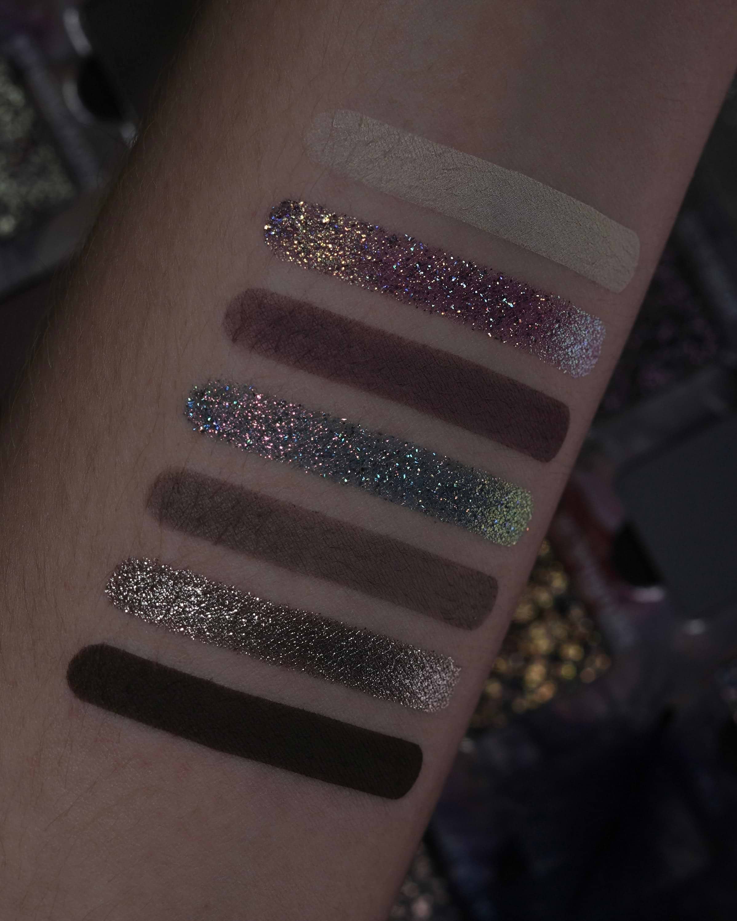 ensley Cold Moon アイシャドウパレット ensley Cold Moon アイシャドウパレット ensley Cold Moon アイ