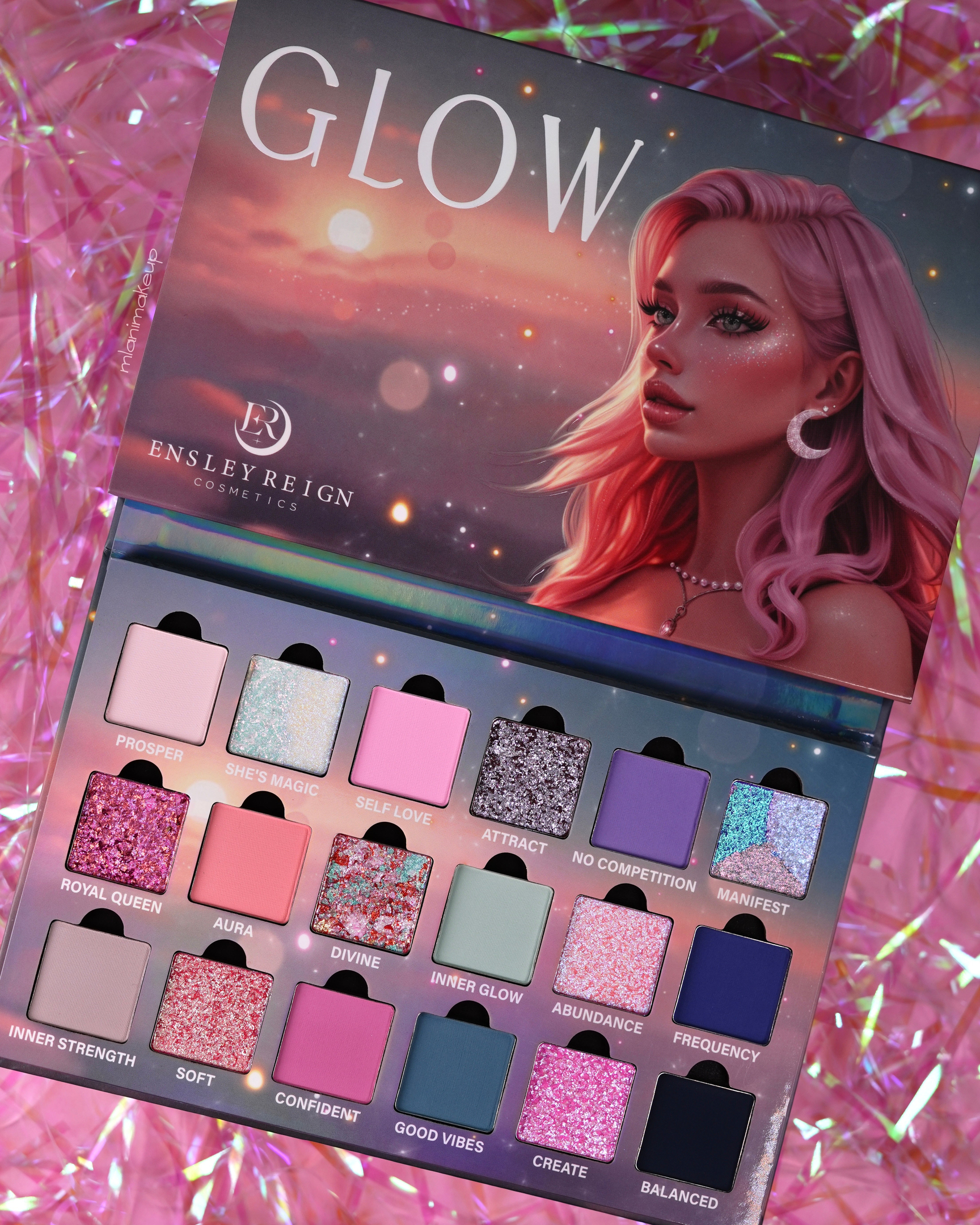 GLOW Eyeshadow Palette
