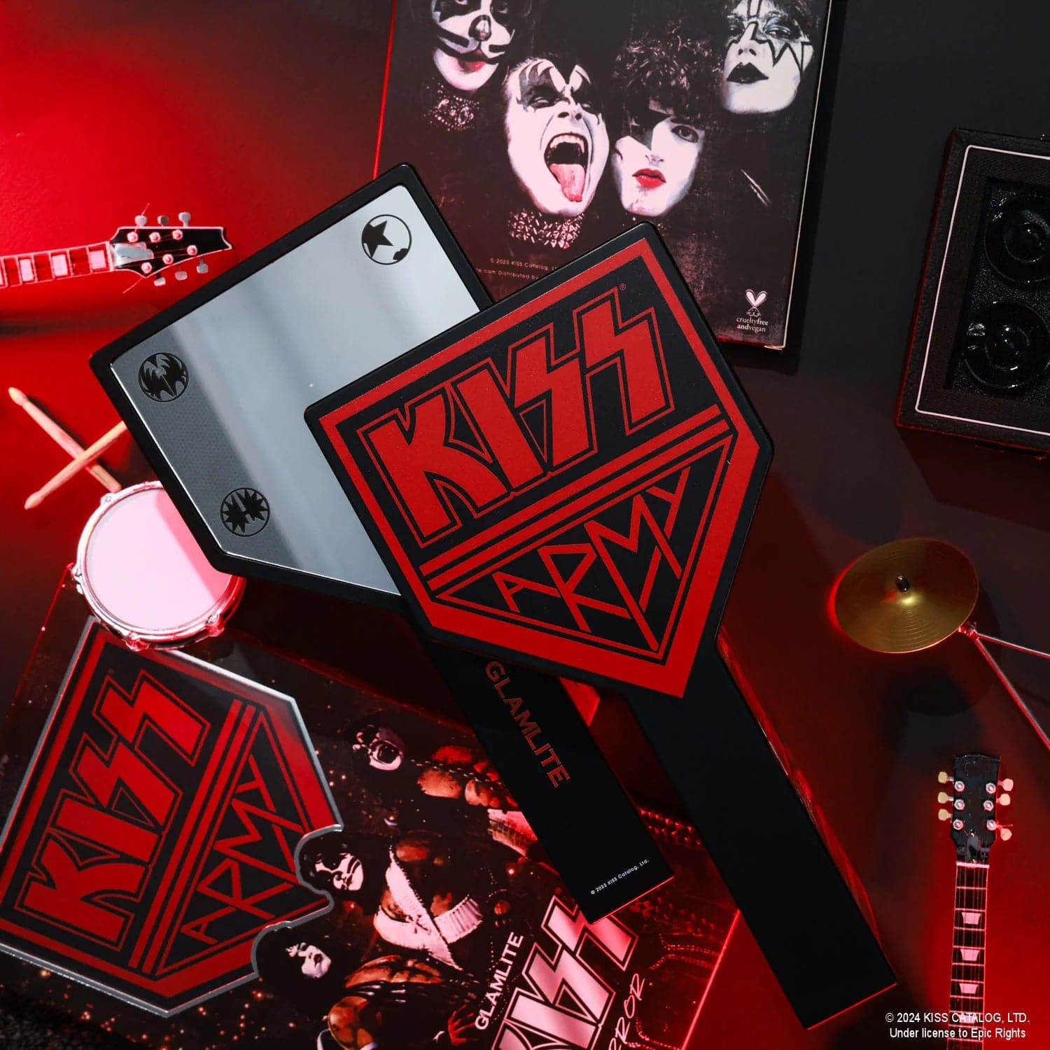 KISS™ X GLAMLITE MIRROR