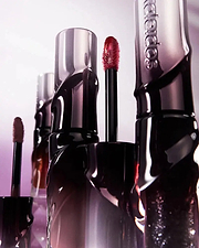 Untamed Glow Glossy Lip Glaze Kaleidos