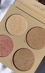 MOONSHROOM HIGHLIGHTER PALETTE