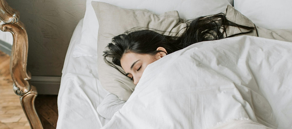 can you sleep with a tampon in