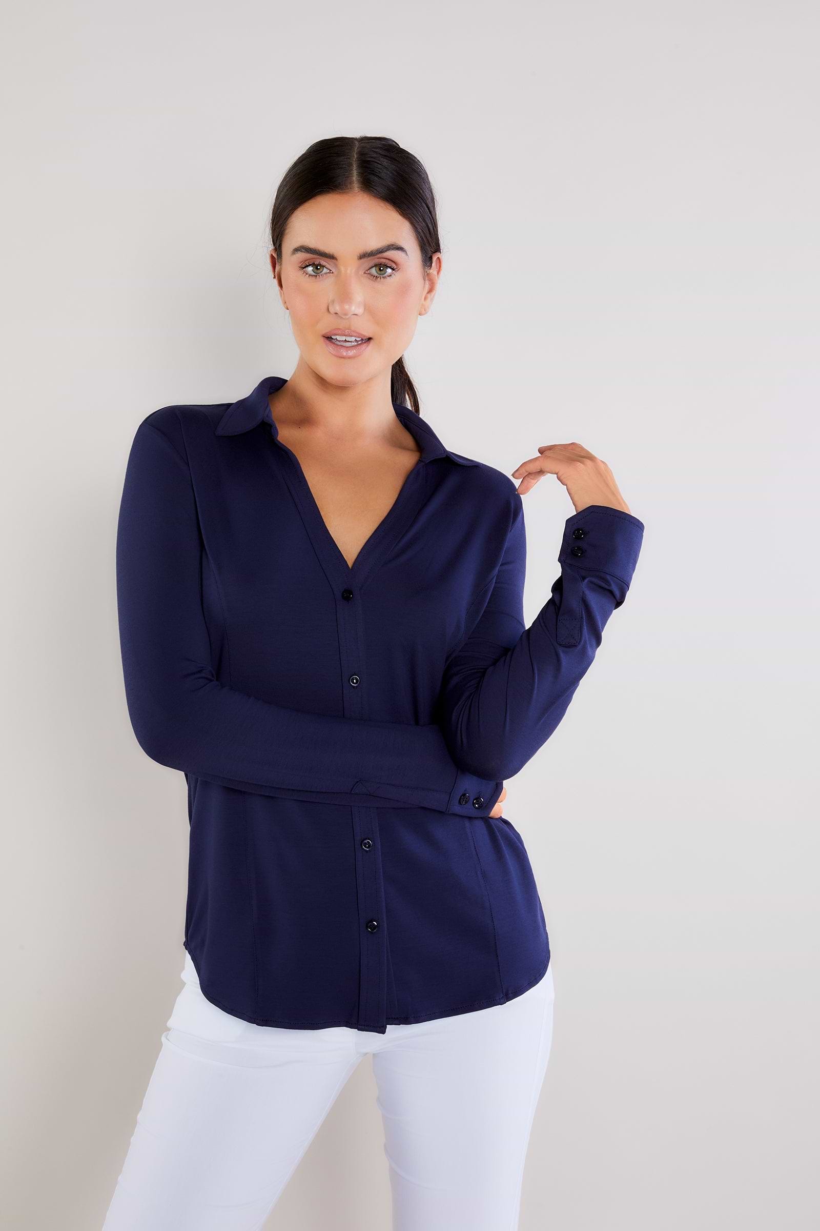 Navy ||