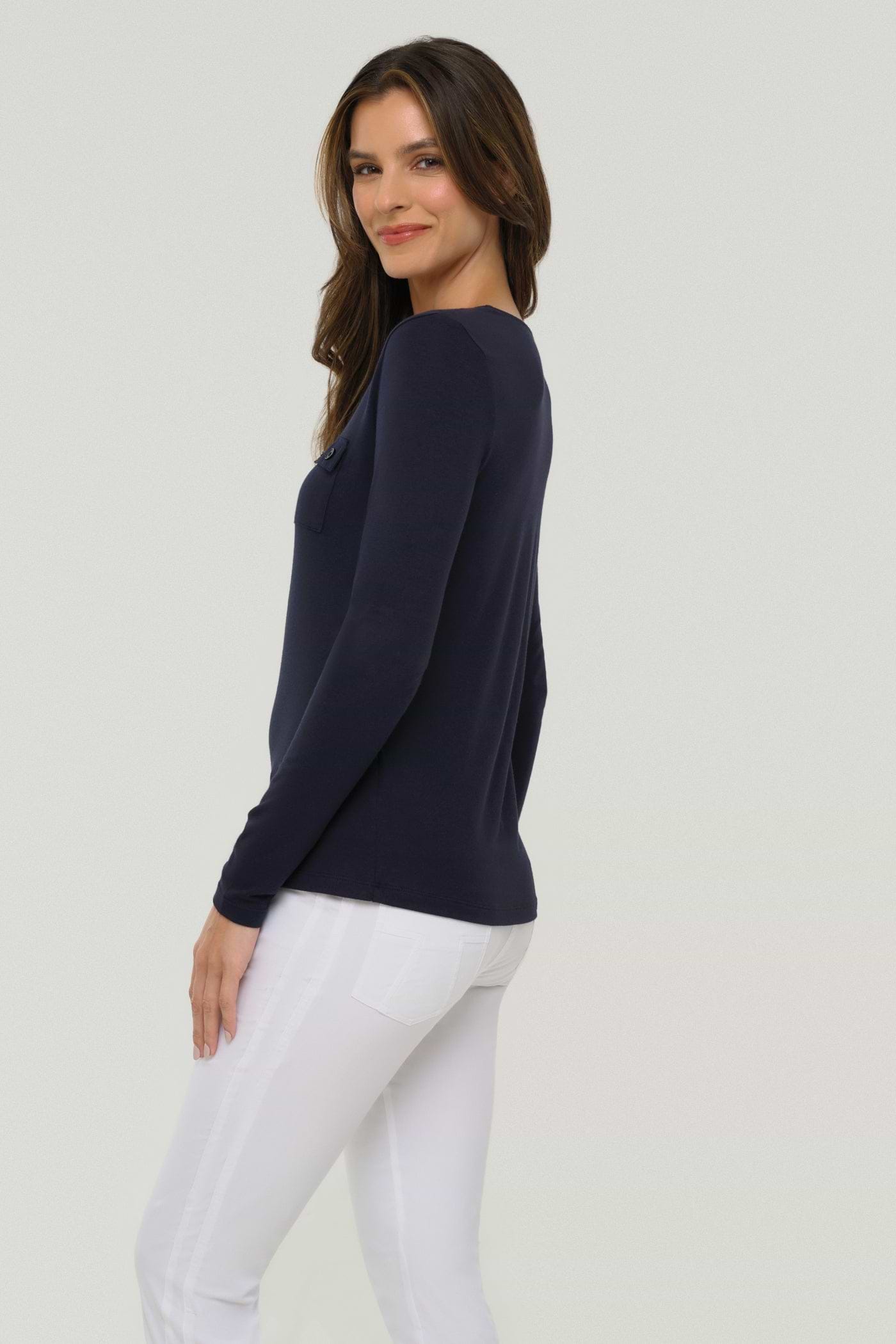 Navy ||