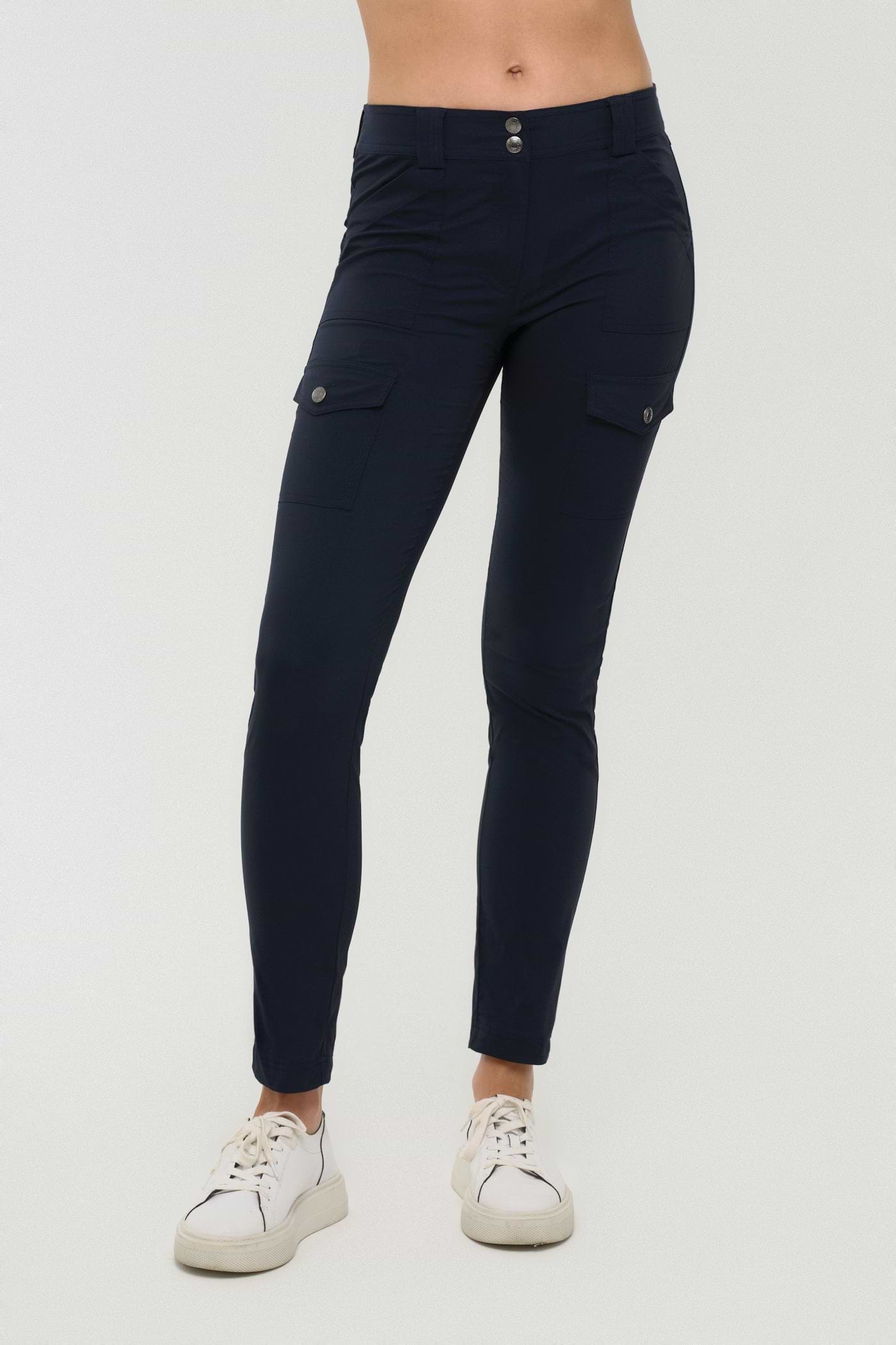 Navy ||