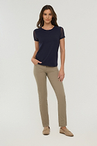 Navy ||