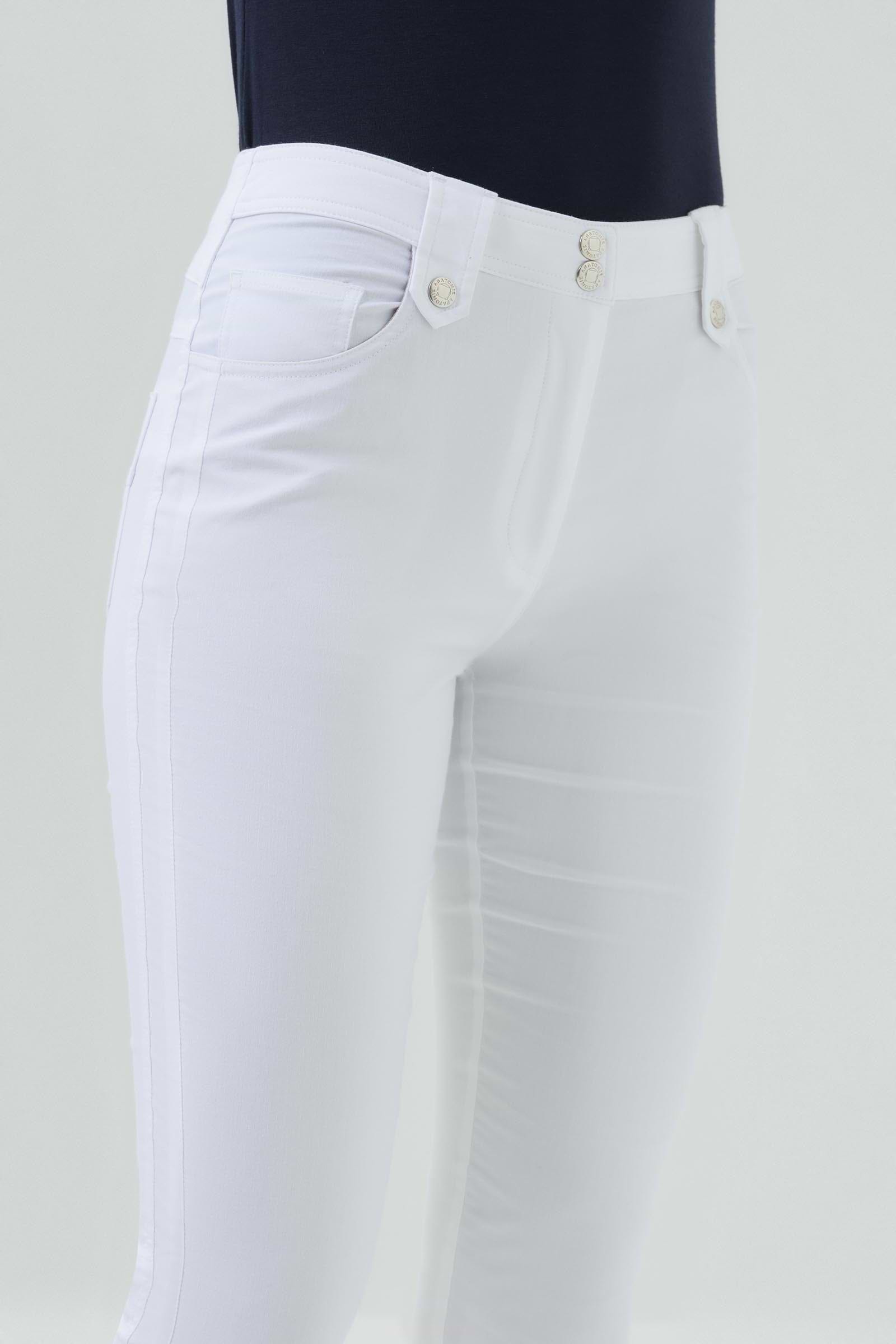 White ||