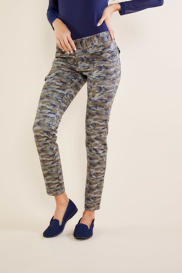 CAMOUFLAGE 2040||
