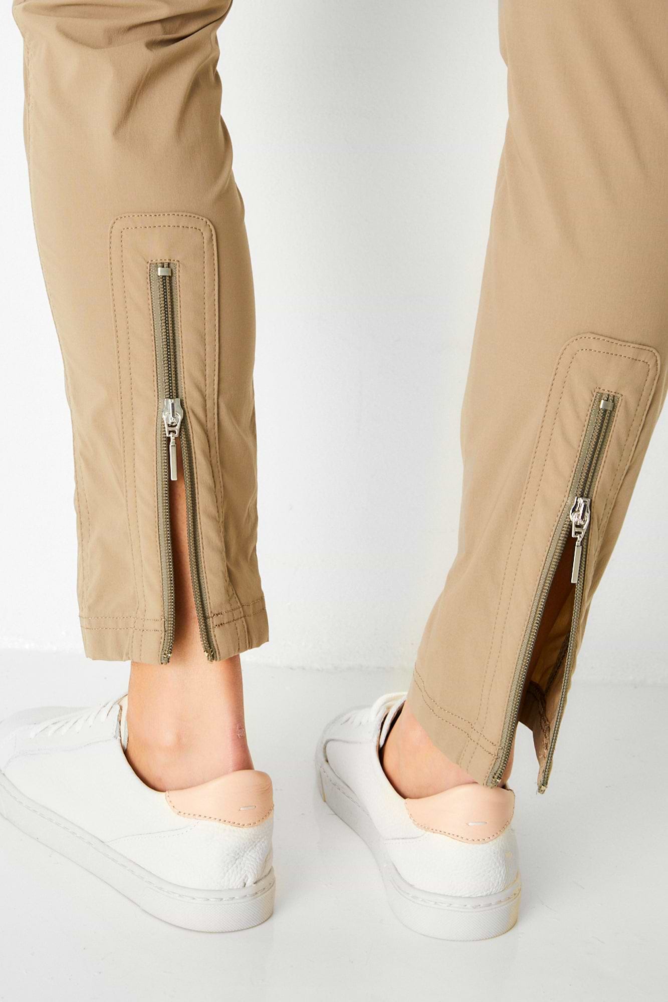 khaki||