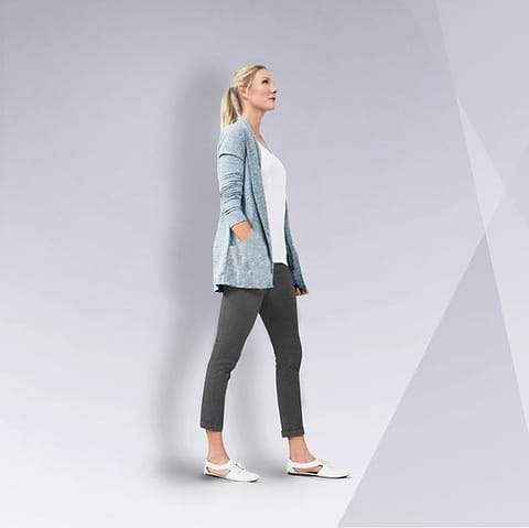 Leanda Cave wears Anatomie