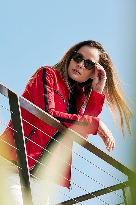 ATOMIC RED||