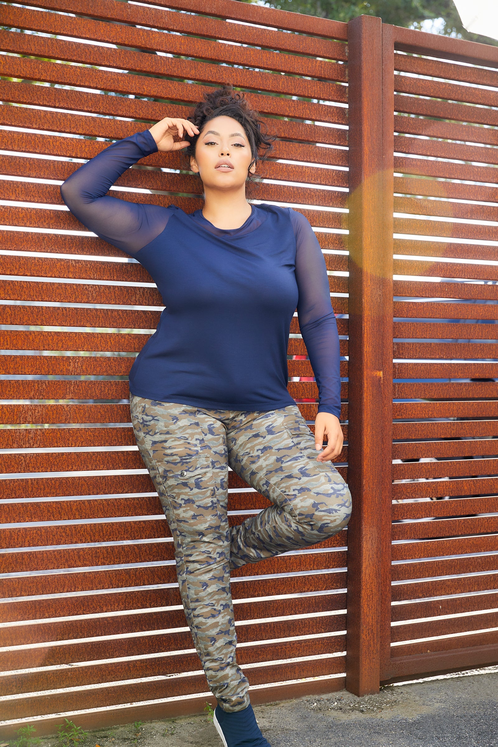Navy||