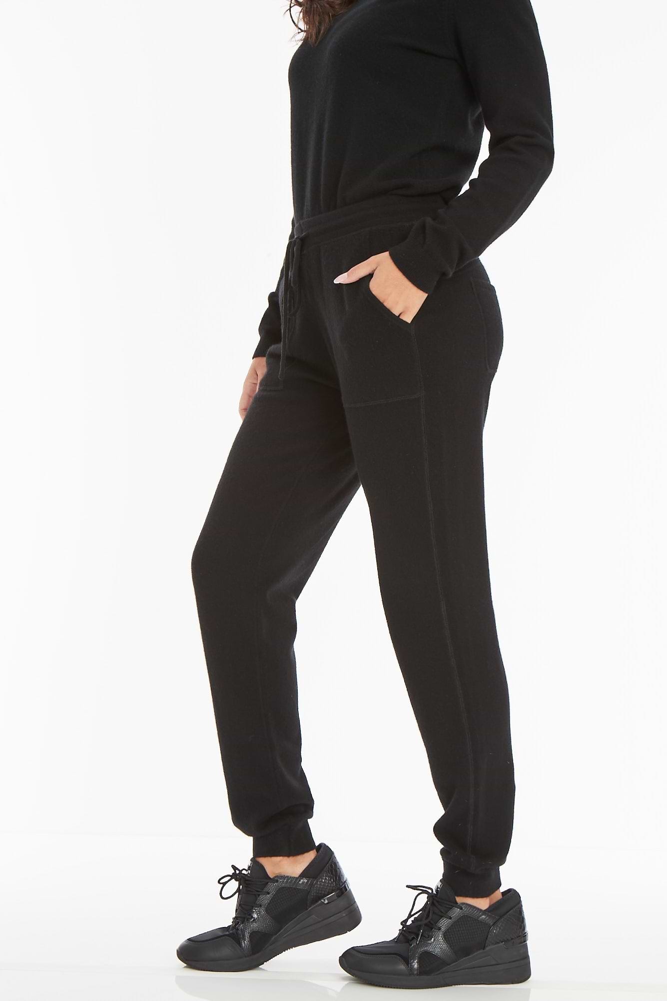 black 8000||||2021_03_29_March_Catalog_Vertical_47_SUSIE_HOODIE_BLK_AB1730_11_seconds.mp4