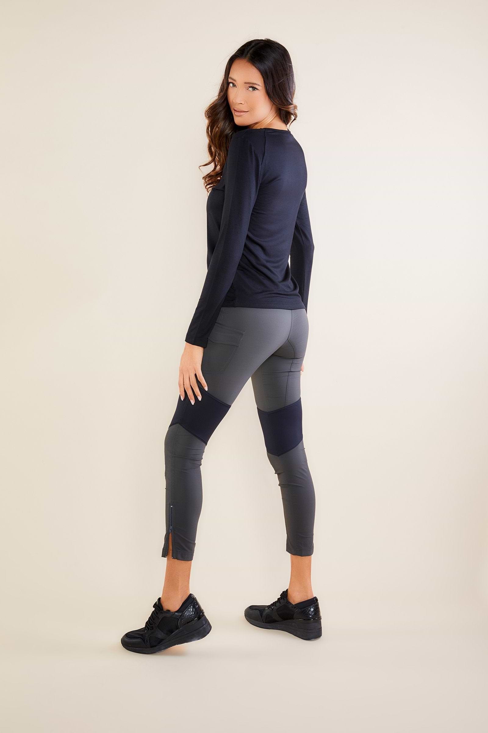 Grey / Black||