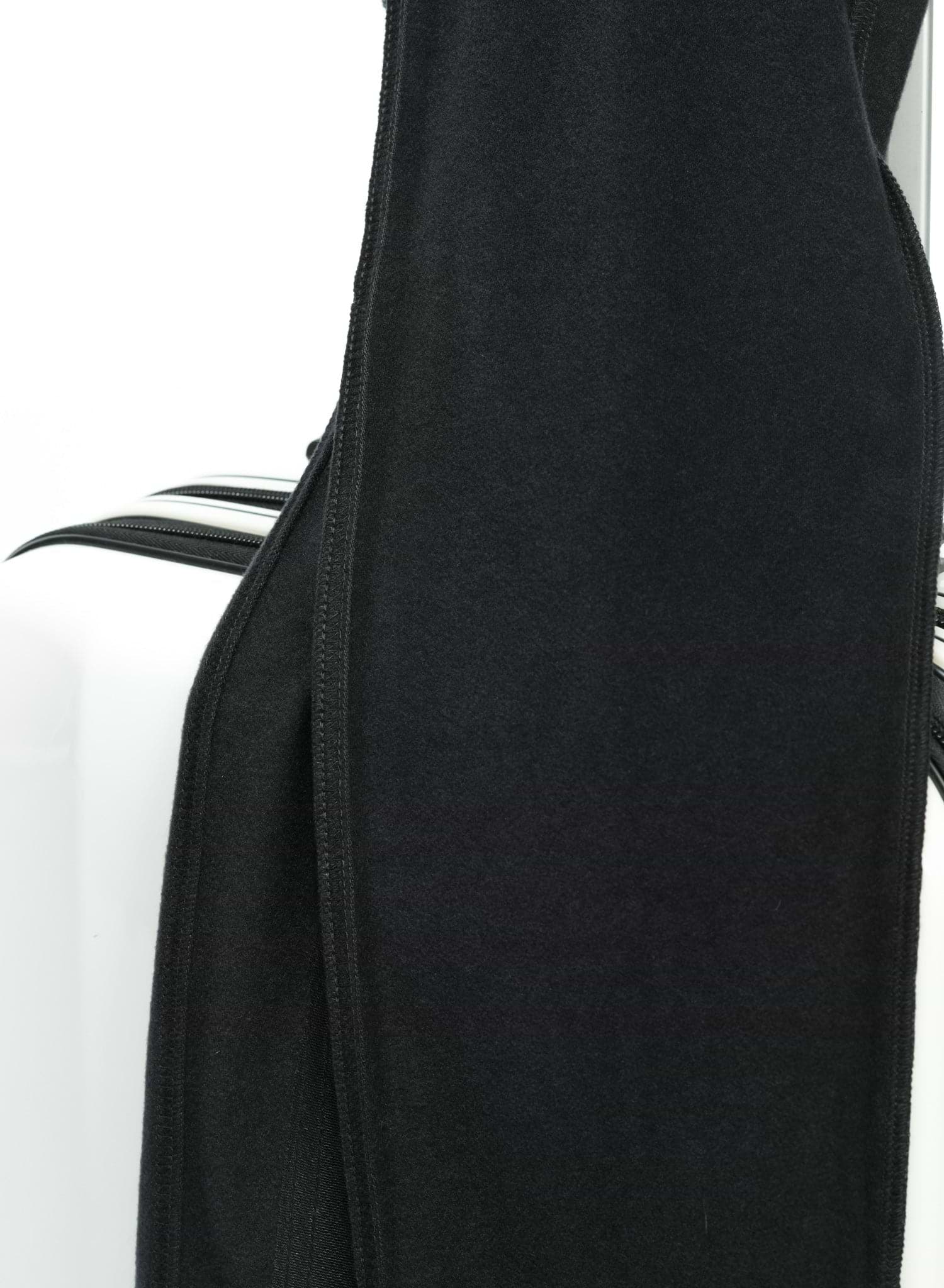 Black||