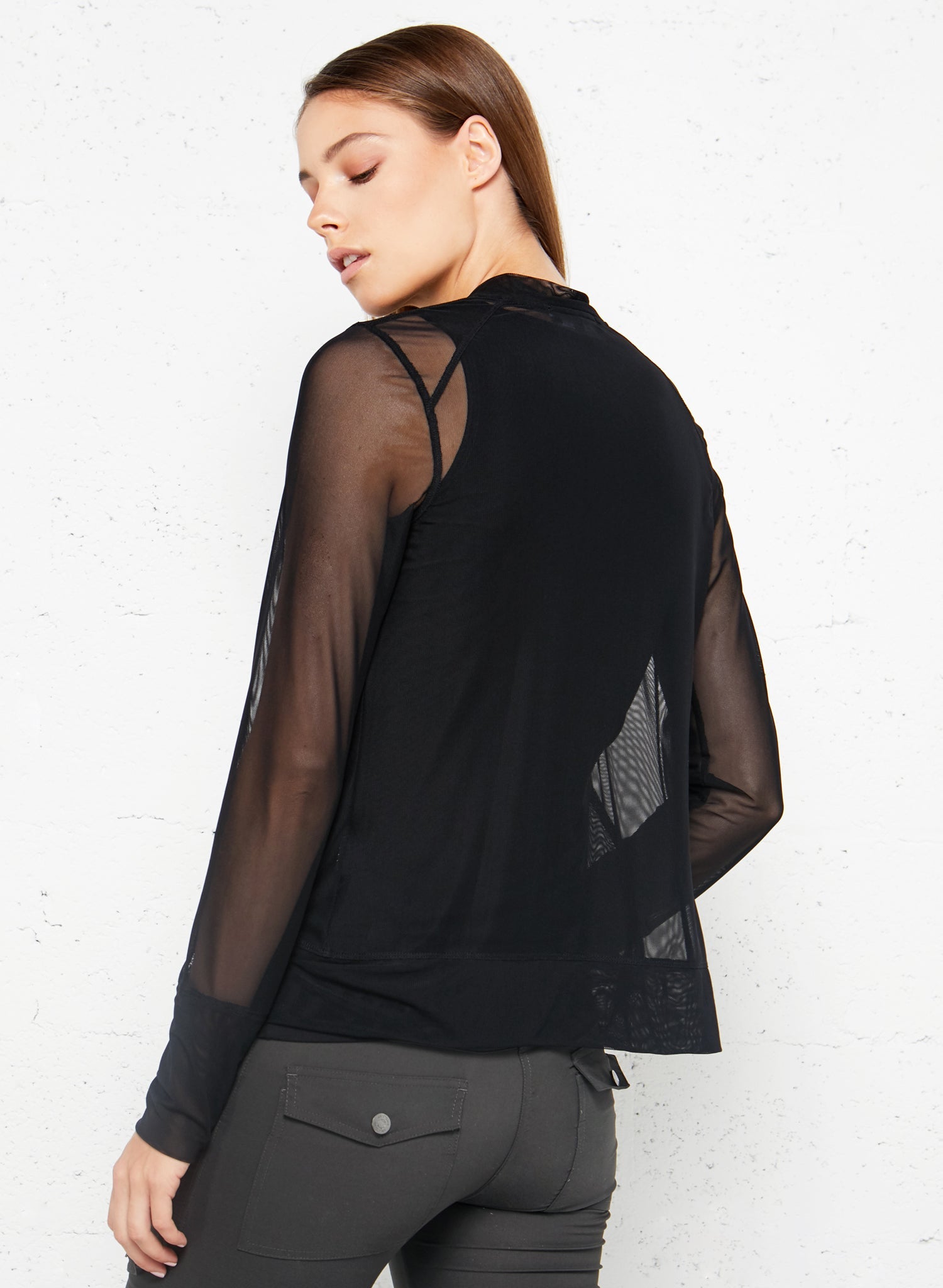 Black||