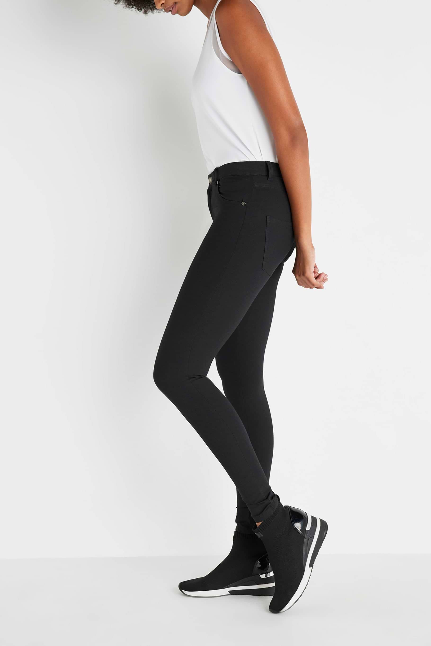 Black||
