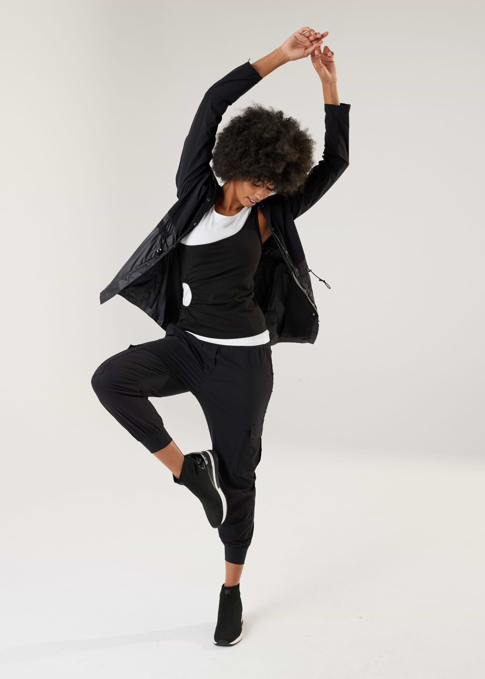 Black 8000||