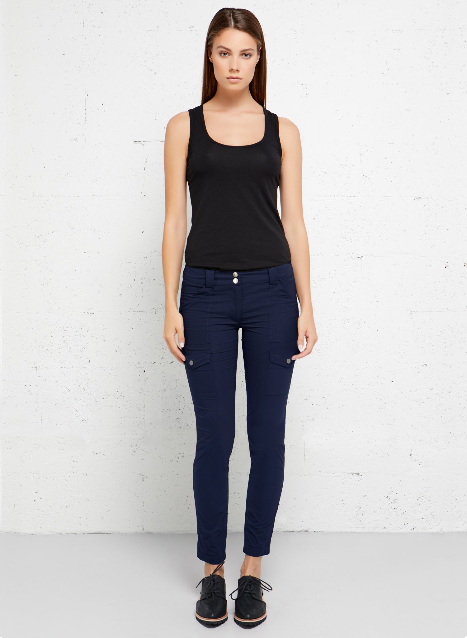 Navy||