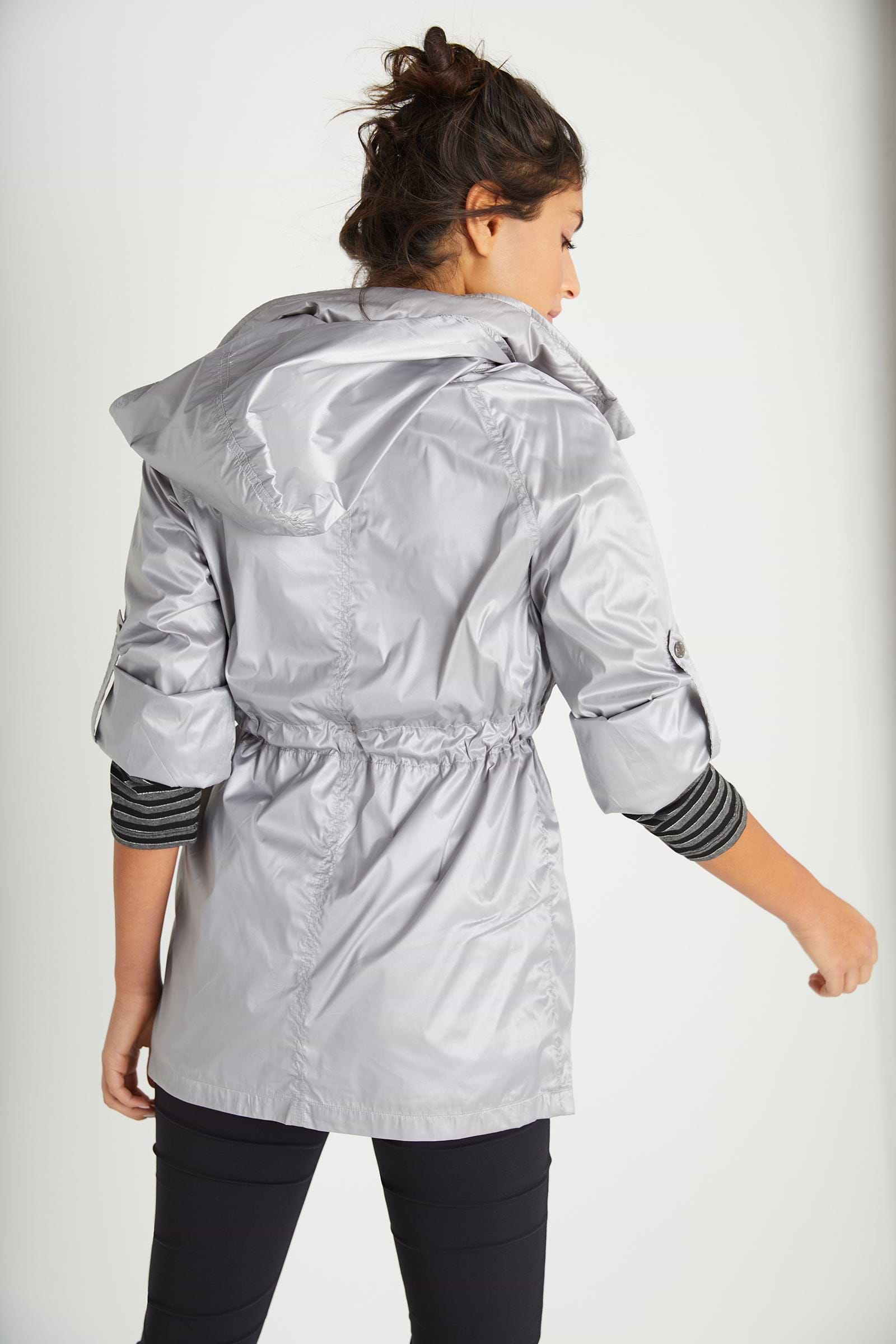 SILVER GREY||
