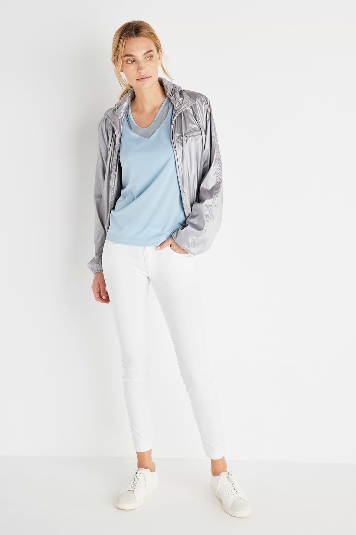 SILVER GREY||