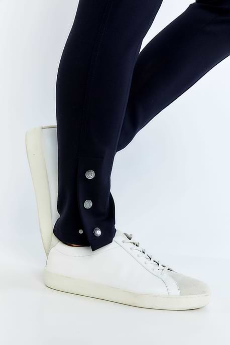 Navy||