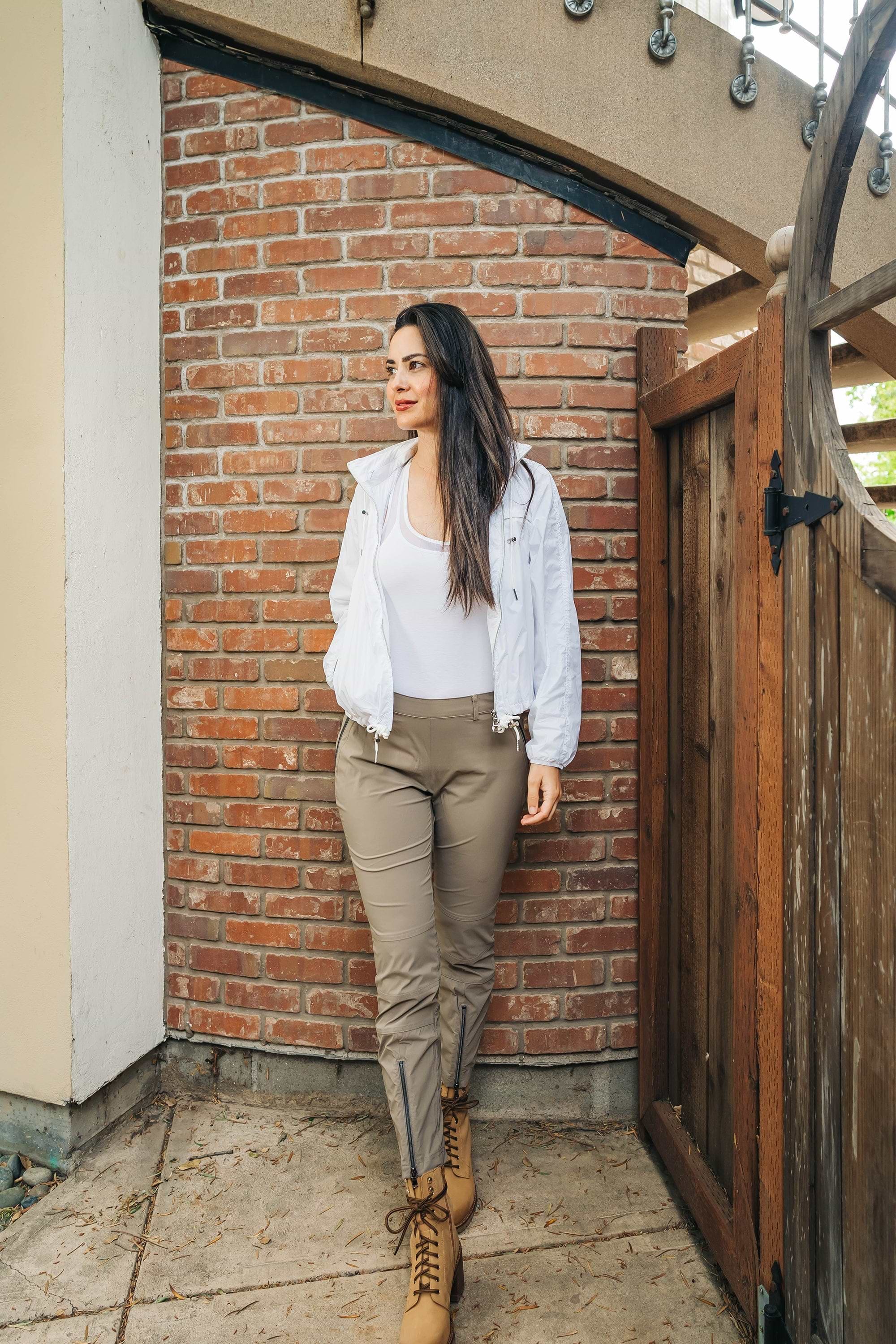 White||