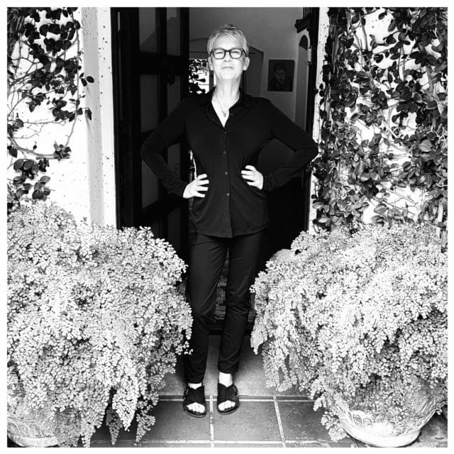 BLACK||