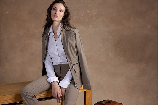 Lightweight Travel Pants for Women: How to Find the Pair You Will Wear on Every Trip