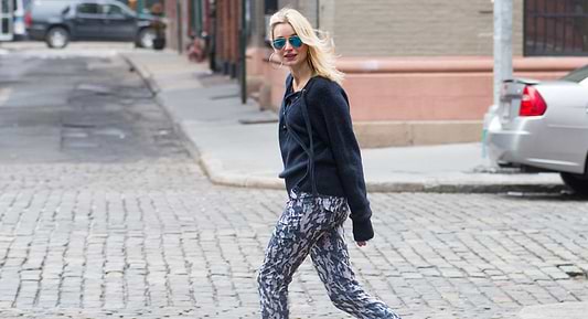 Casual Weekend Looks With The New York Blonde