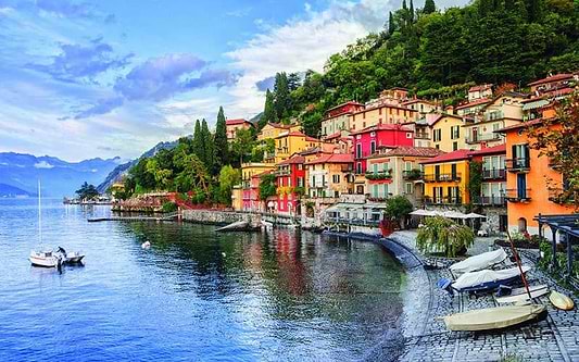 The stunning beauty of Lake Como
