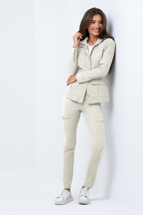 Kate Skinny Cargo Pant in Stone