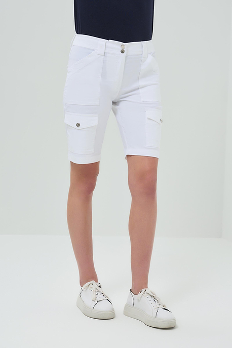 White ||