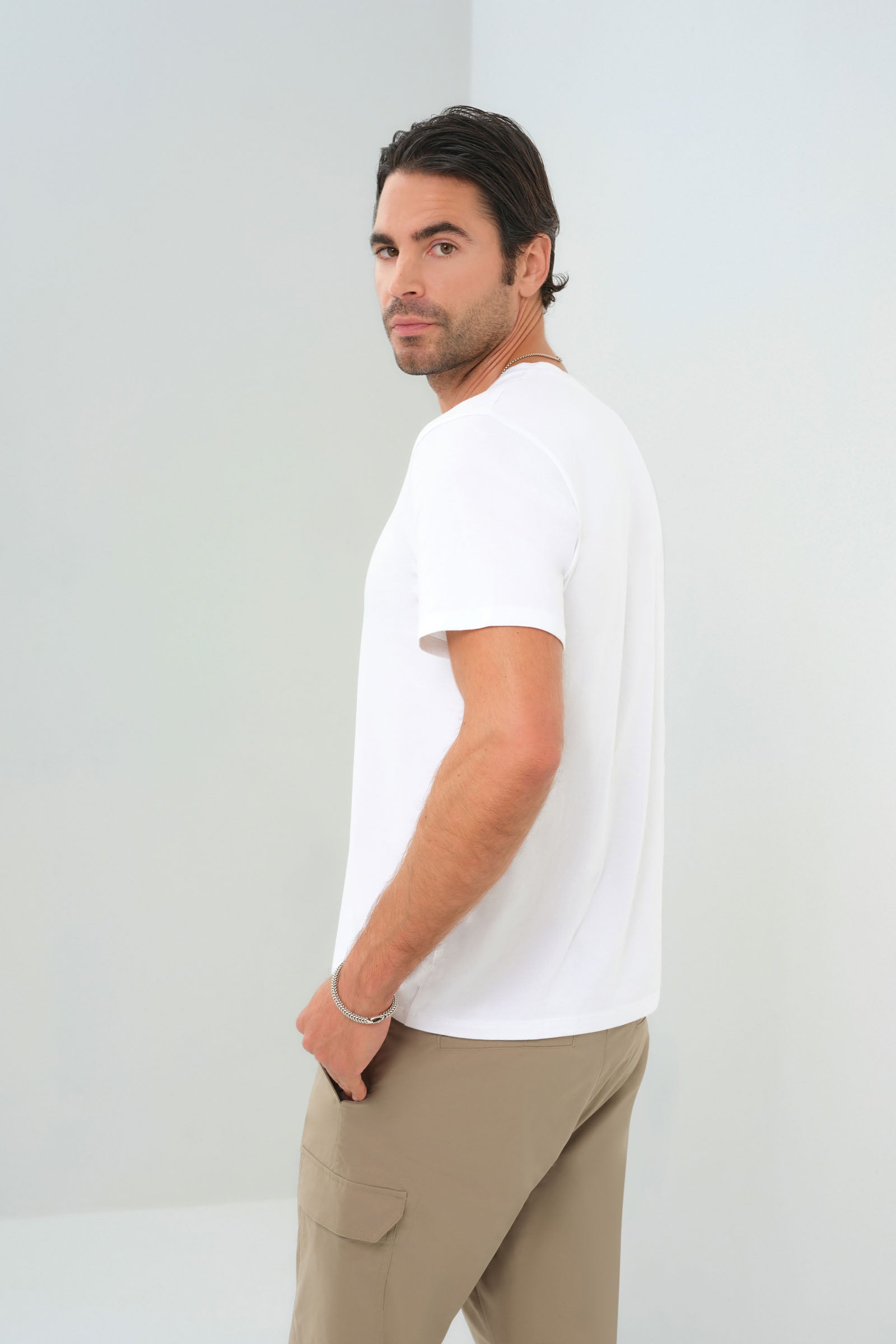 Vince V-Neck T-Shirt
