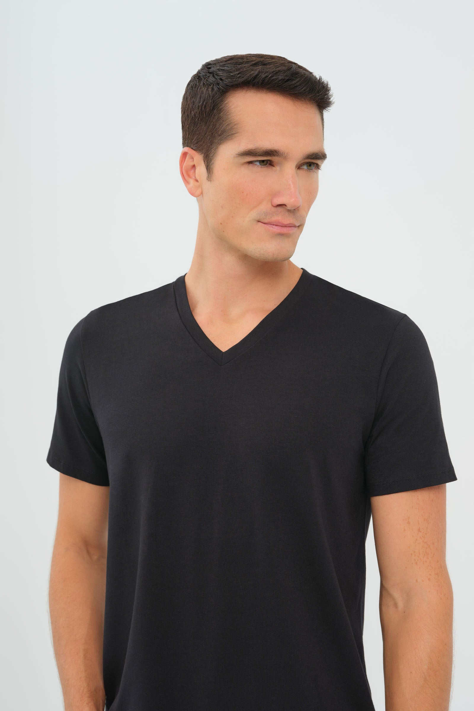 Vince V-Neck T-Shirt