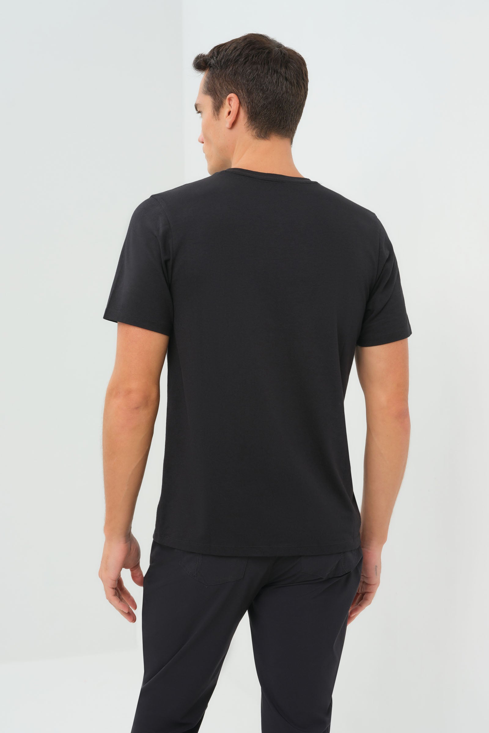 Scott Crewneck T-Shirt