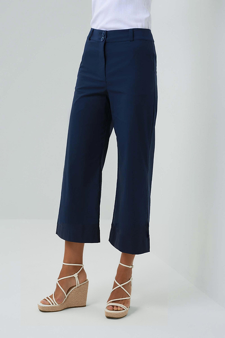 Ivanna Stretch Cropped Flare Pant