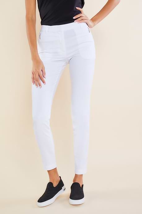 The Best Travel Pants. Front Profile of the Thea Curvy Pant in White.