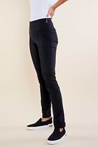 The Best Travel Pants. Side Profile of the Sonia Curvy High Rise Pant in Black