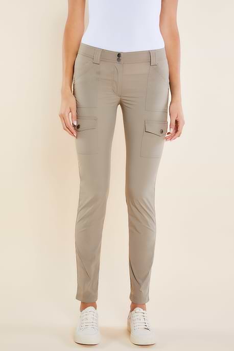 Khaki|| Front Profile of Khaki Skinny Cargo Pants 
