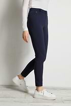 The Best Travel Pants. Side Profile of the Thea Curvy Pant in Navy.