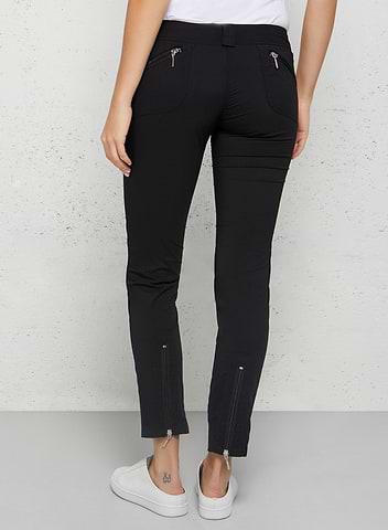 Packing Less with the Susan Skinny Ankle Pant