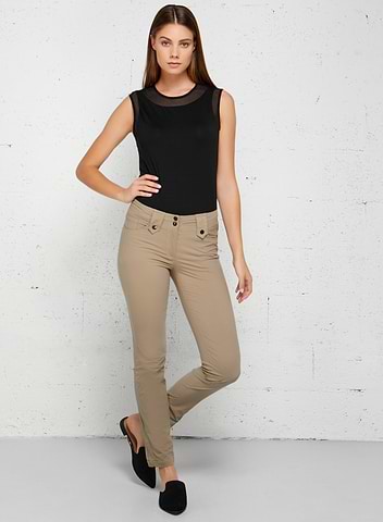 Skyler Travel Pant for Spring Travel
