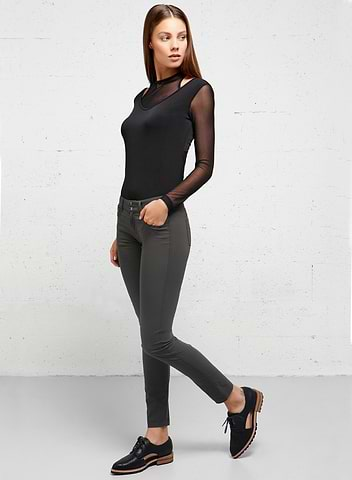 Business Causal The Luisa Skinny Jean Pant