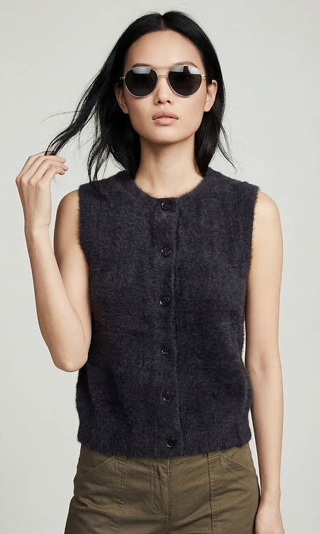 Hida Fuzzy Cardigan Vest (CASH&CARRY)