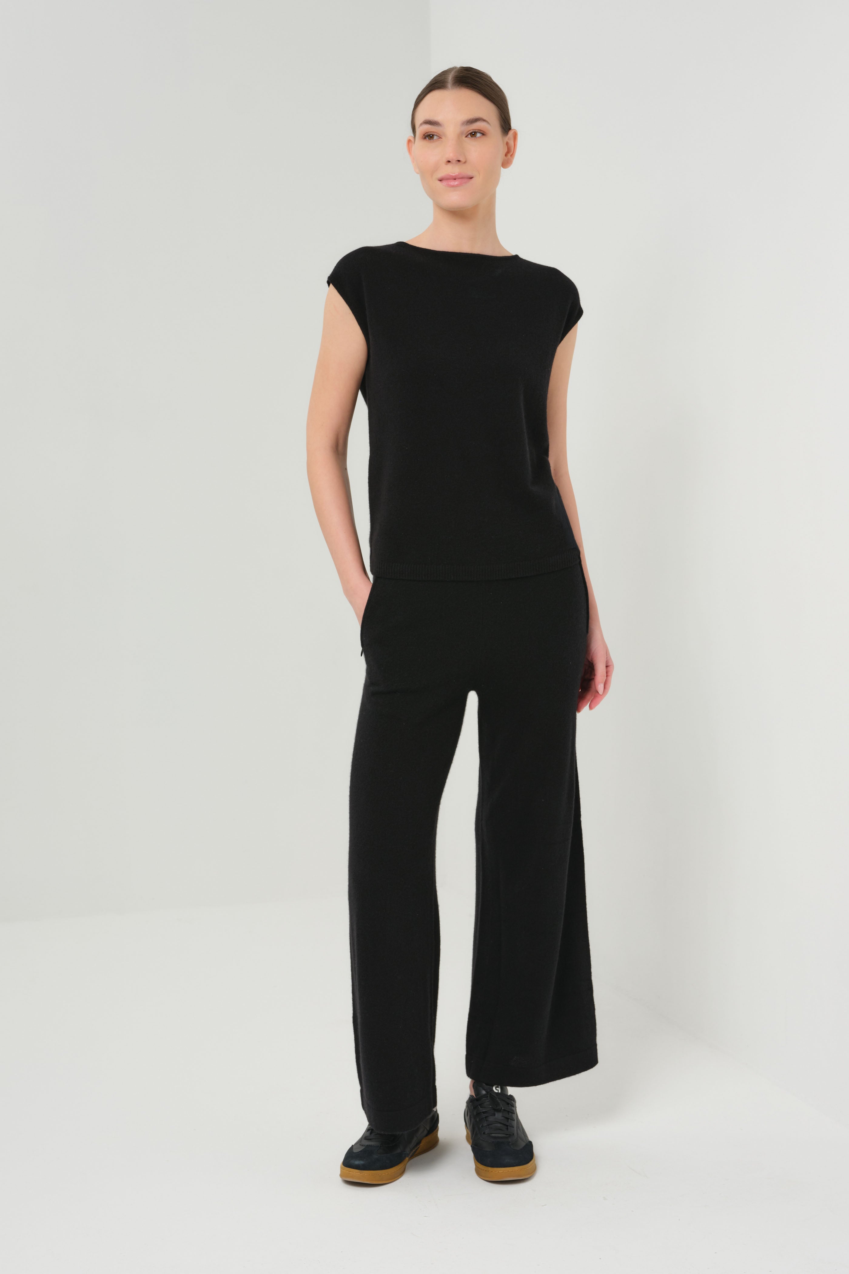 Cashmere Traveler Tee