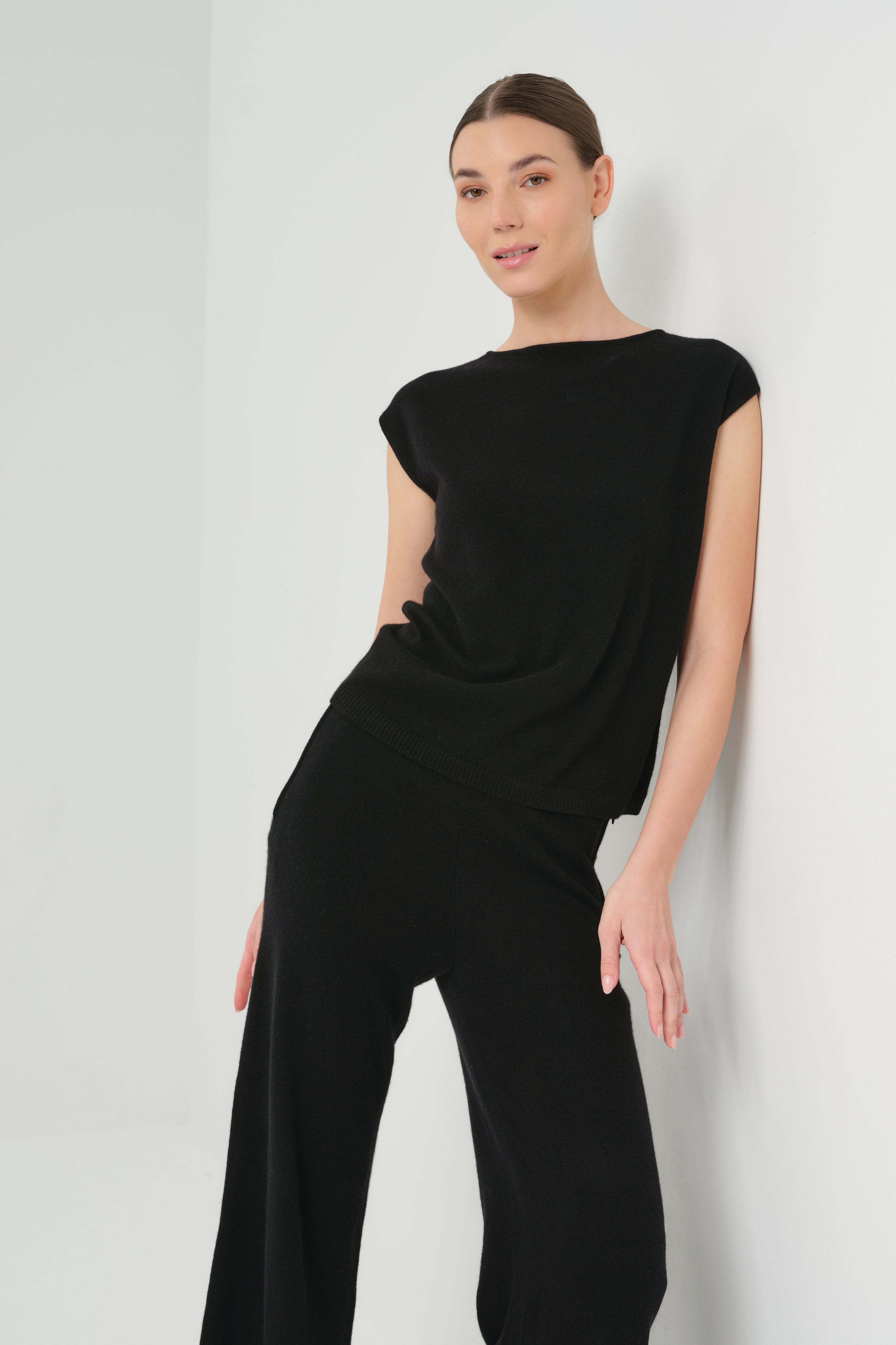 Cashmere Traveler Tee